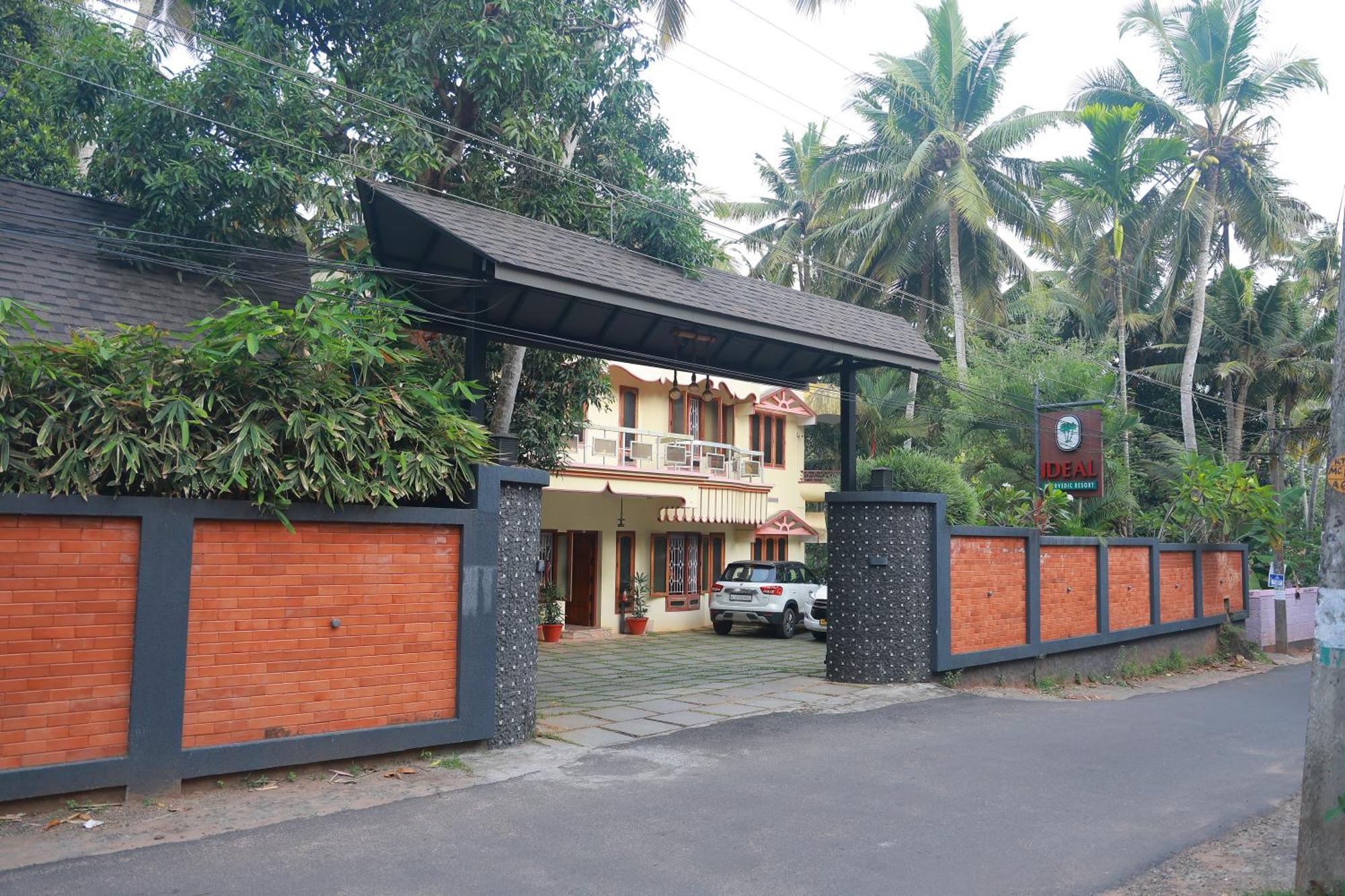 Ideal Ayurvedic Resort Kovalam Exterior photo